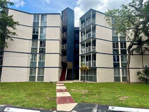 7165 NW 186th St, Hialeah, FL 33015