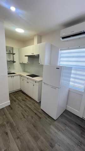 7556 S Waterway Dr, Miami, FL 33155