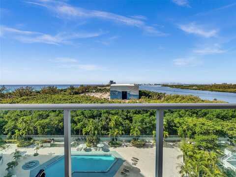 100 Bayview Dr, Sunny Isles Beach, FL 33160