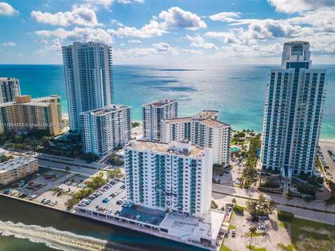 3001 S Ocean Dr, Hollywood, FL 33019