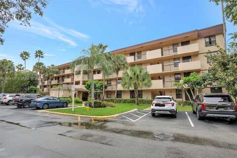 2660 N Carambola Cir N, Coconut Creek, FL 33066