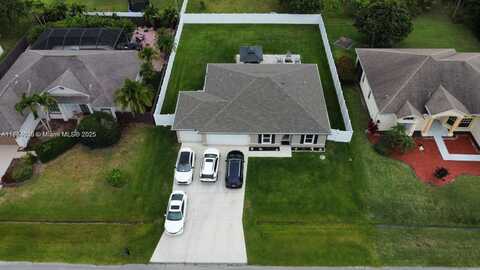 380 SW Donna Ter, Port Saint Lucie, FL 34984