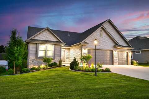 N88w18495 Duke St, Menomonee Falls, WI 53051