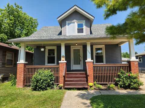 1506 Bryn Mawr Ave, Mount Pleasant, WI 53403