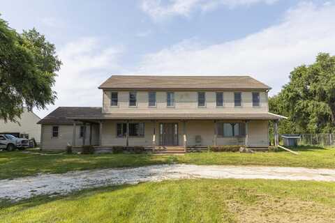 W2486 Swoboda Rd, East Troy, WI 53120