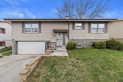 9073 N Joyce Ave, Milwaukee, WI 53224