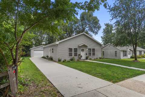 1645 S Willard Ave, Janesville, WI 53546