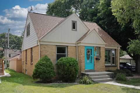 3178 S 43rd St, Milwaukee, WI 53219