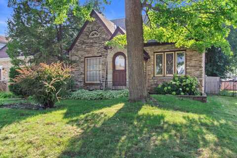 6087 N 36th St, Milwaukee, WI 53209