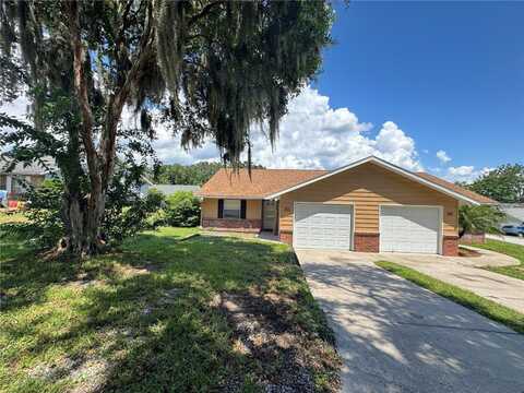 202 FERNWOOD STREET, LEESBURG, FL 34748