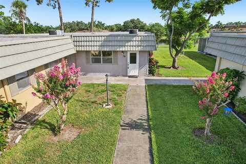 201 KINGS BOULEVARD, SUN CITY CENTER, FL 33573