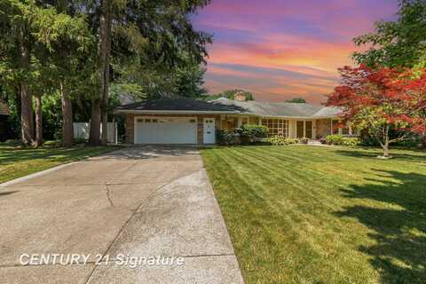 429 Ardussi, Saginaw, MI 48602