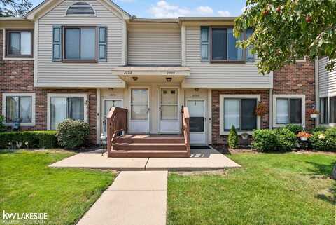27715 Harrison Woods, Harrison, MI 48045