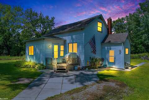 37474 Utica, Sterling Heights, MI 48312