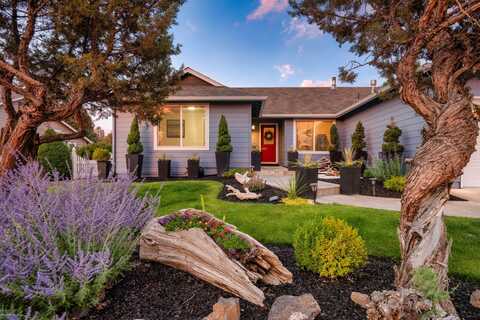 4198 SW Tommy Armour Lane, Redmond, OR 97756