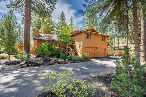 19905 Hollygrape Street, Bend, OR 97702