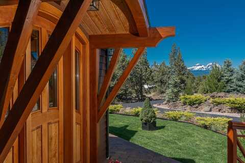 67134 Central Street, Bend, OR 97703