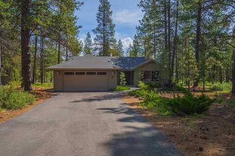18020 Sandhill Lane, Sunriver, OR 97707