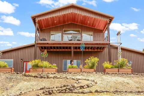 9209 NW Sharp Road, Prineville, OR 97754