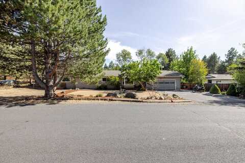 21035 Clairaway Avenue, Bend, OR 97702