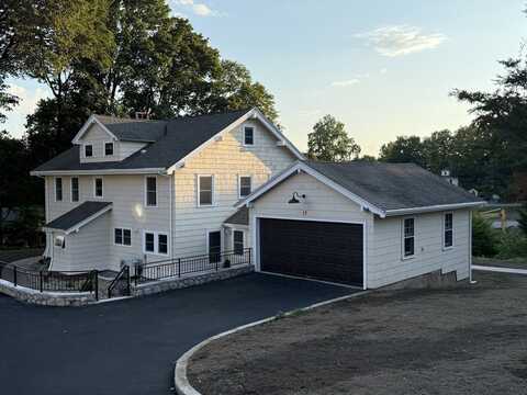 13 Westland Terrace, Haverhill, MA 01830
