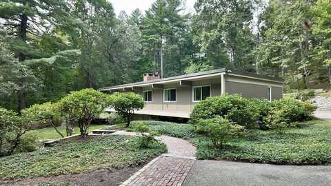 14 Overlook Dr, Weston, MA 02493