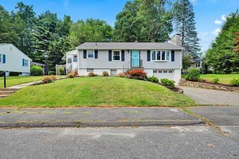 4 Saratoga Dr, Worcester, MA 01606