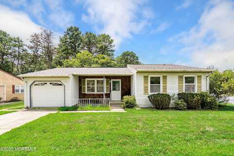 79 Norwalk Avenue, Whiting, NJ 08759