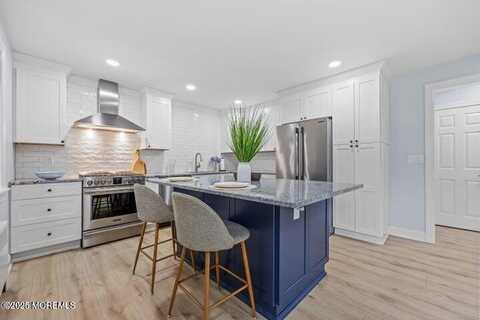 283 Spring Street, Red Bank, NJ 07701