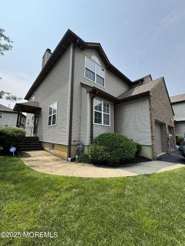 81 Atrium Way, Manalapan, NJ 07726