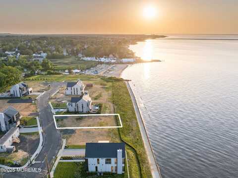 6 Brant Drive, Atlantic Highlands, NJ 07716