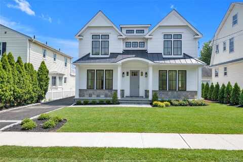 50 Highland Terrace, Manhasset, NY 11030