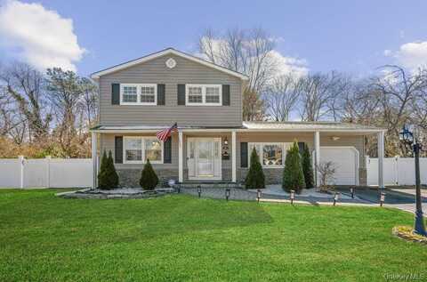 55 Julie crescent, Central Islip, NY 11722