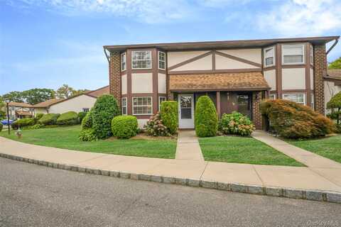 96 Quail Run Drive, Deer Park, NY 11729