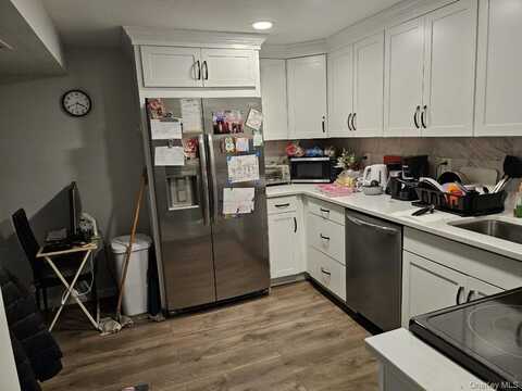 undefined, Bay Shore, NY 11706