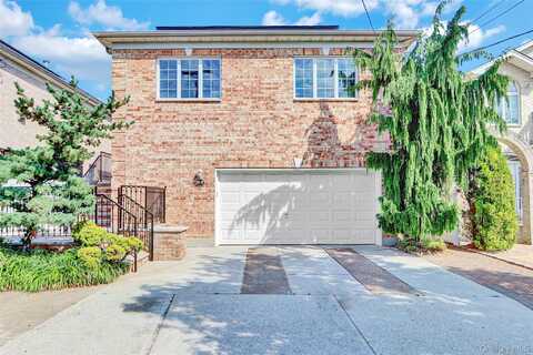 150-27 3rd Avenue, Whitestone, NY 11357