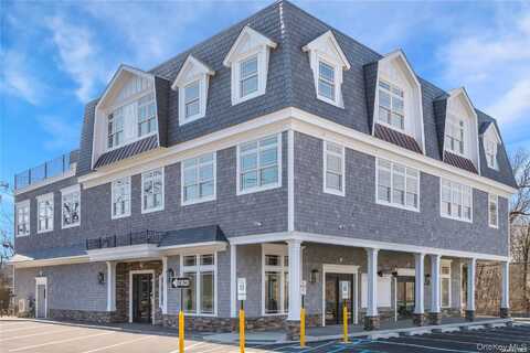 110 New York Avenue, Huntington, NY 11743