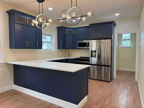 109 Grandview Avenue, Mount Vernon, NY 10553