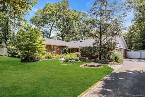 38 Arista Drive, Dix Hills, NY 11746