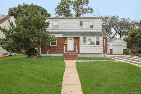 66 Elm Street, Valley Stream, NY 11580