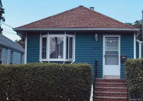 12419 6th Avenue, College Point, NY 11356