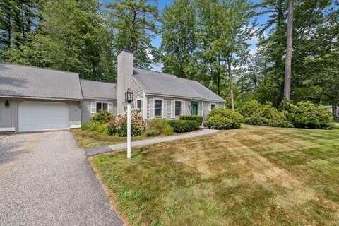 16 Oakwood Lane, Kennebunk, ME 04043