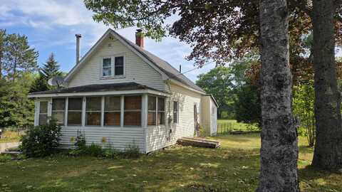 381 River Road, Bucksport, ME 04416