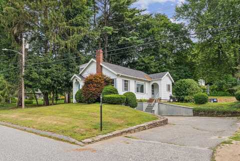 47 Cleveland Avenue, Auburn, ME 04210