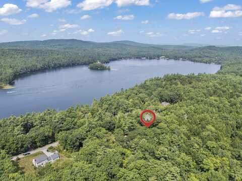 63 Hancock Road, Raymond, ME 04071