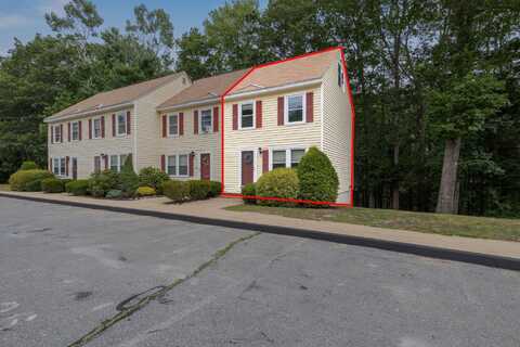 25 Powder Mill Drive, Kennebunk, ME 04043