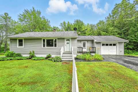 40 Leavitt Street, Auburn, ME 04210