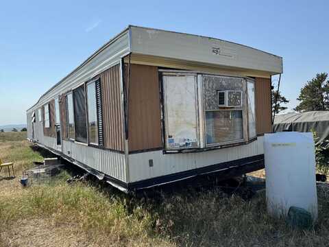 11965 Rocky Ford Road, Edgemont, SD 57735