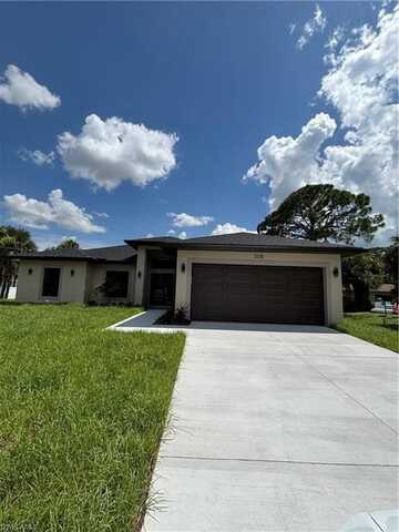 205 W 7th, LEHIGH ACRES, FL 33972