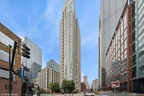 345 N La Salle Drive, Chicago, IL 60654